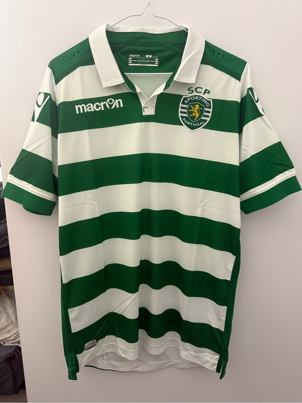 Macron Sporting CP 15/16 Home Kit